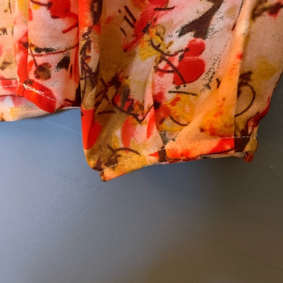 Ricki’s Tunic/Blouse - Picture 5 of 7